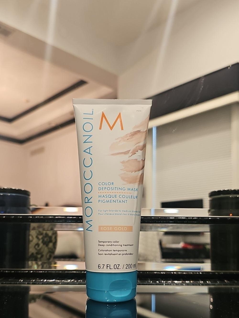 Moroccanoil Rose Gold Color Depositing Mask — White & Rose Gold Accent